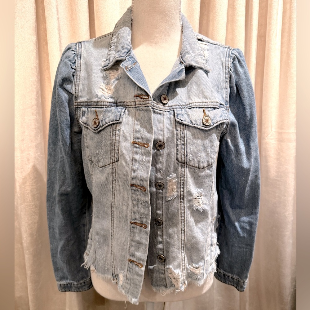 KanCan distressed denim jacket